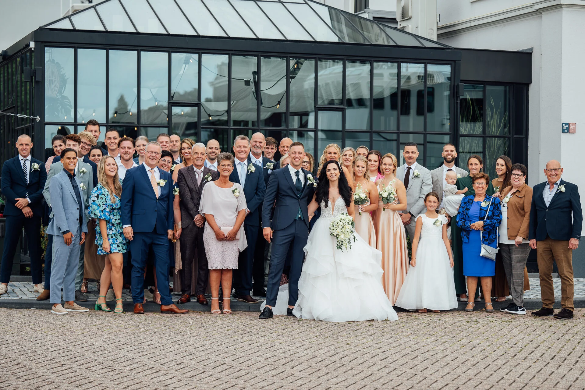 Spontane trouwfotograaf Voorne-Putten tijdens de borrel
